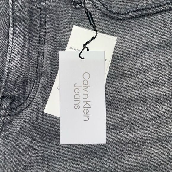 Calvin Klein Black Vintage Destructed High Rise Mom Ankle Jeans 25 - Picture 11 of 11